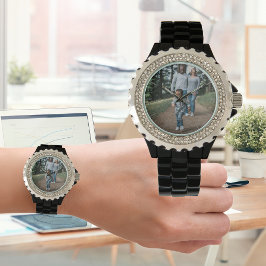 FOTO Ehefrau Kindererziehung Kindererziehung Kinde Armbanduhr