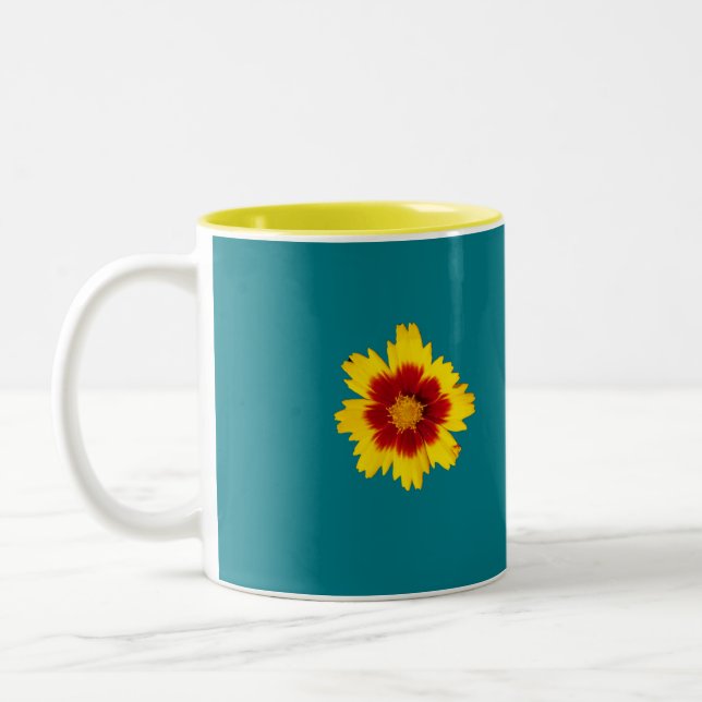 Foto einer gelben und roten Coreopsis-Blume Zweifarbige Tasse (Links)