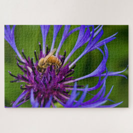 Foto einer wunderschönen lila Blume mit Honigbiene Puzzle