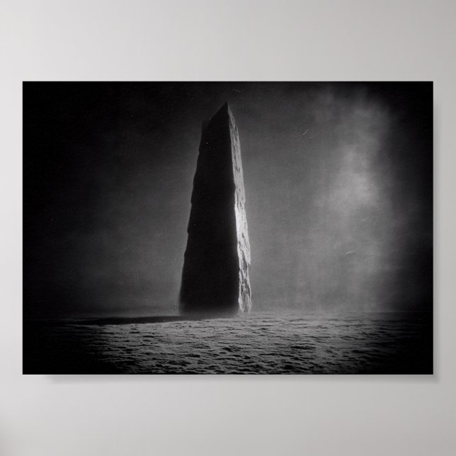 Foto eines Monolith aus dem Mondübergang Poster (Vorne)