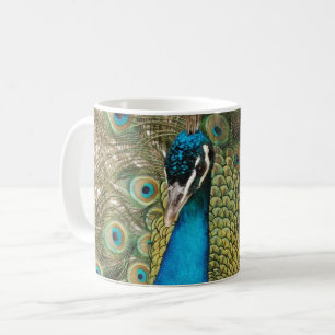 Foto eines schönen Pfaus mit ausgebreiteten Federn Tasse