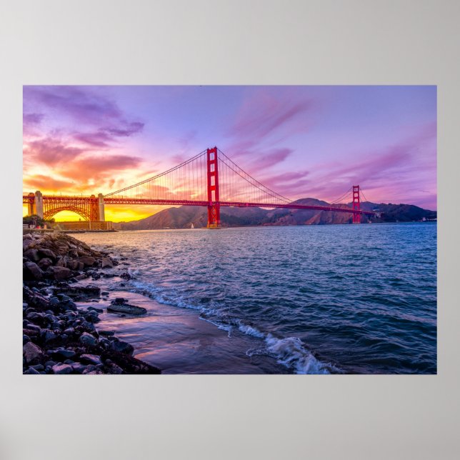 Foto eines Sonnenuntergangs über der Golden Gate B Poster (Vorne)