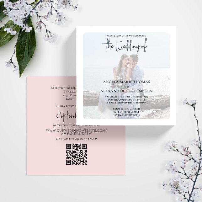 Foto Einfache QR-Code UAWG Eleganter Blush Minimal Einladung (Elegant photo Blush Pink wedding invitation with a scannable QR code.)
