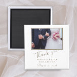 Foto Elegant Vielen Dank für Ihre Hochzeit Magnet<br><div class="desc">Ein Lieblingsmagnet mit personalisierbarem Hochzeitsfest,  Namen und Hochzeitsdatum. Ein eleganter und stilvoller Dankeschön Magnet - großartig als Geschenk für Ihre Gäste.</div>