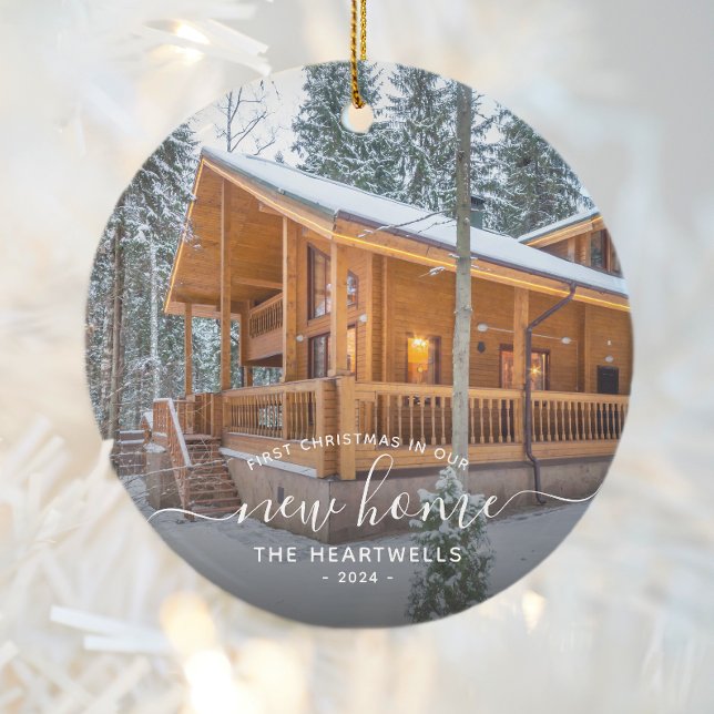 Foto Erste Weihnachten Neue Zuhause Weiße Schrift  Keramik Ornament (Von Creator hochgeladen)