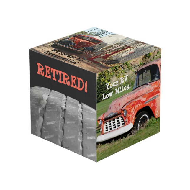 Foto für das Party der Ruhestandsrückstellung Würfel (Vorderseite Schrägansicht)