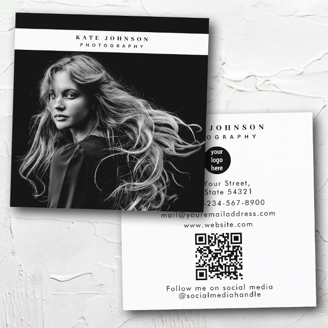Foto für Firmenlogo Fotografen Schwarz-weiß Quadratische Visitenkarte (Business Logo Photographer Photo Black White Square Business Card)