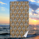 Foto für Haustiere oder Familienmitglieder Persona Strandtuch<br><div class="desc">Laden Sie ein Foto hoch und erstellen Sie ganz einfach Ihr personalisiertes Badetuch. Sie können dieses Design auf anderen Zazzle-Produkten übertragen und an die meisten Zazzle-Produkte anpassen. Vielen Dank,  dass Sie sich für unsere Designs entschieden haben und sich an die Standard Studio Designs halten.</div>