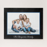 Foto für Kinder in Familienfamilien personalisiere Puzzle<br><div class="desc">Custom Family Children Kids Foto Das Puzzle Jigsaw ist ideal für Familienspass und Spiele. Es hat eine schöne elegante Grenze. Ersetzen Sie das Foto durch Ihr Foto. Schreiben Sie Ihren Namen oder Ihre Informationen. Ihr Foto kann mit einer oder mehreren Personen auf dem Foto sein oder mit Ihrem Lieblingshund oder...</div>