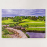 Foto Golfplatz mit Landschaftlicher Wassergefahr Puzzle<br><div class="desc">Foto Golfplatz mit Landschaftlichem Wassergefahr Puzzle.</div>