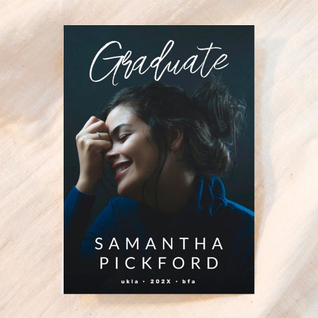 Foto Graduate Editable University Grad Ankündigung (Von Creator hochgeladen)