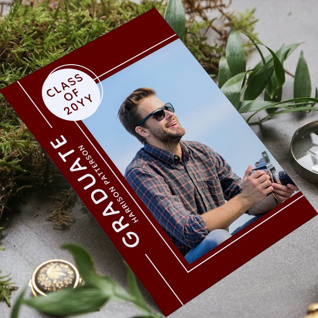 Foto Graduation Party Modernes Script Burgundy (Von Creator hochgeladen)