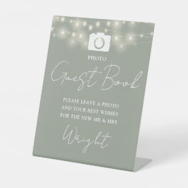 Foto Guest Book Sage Green String Lights Hochzeit Sockelschild