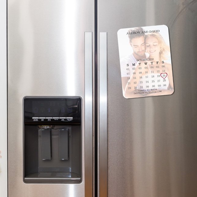 Foto Hochfahren Speichern der Datumskalenvorlage Magnet (Wedding save-the-date photo magnet with calendar template. )