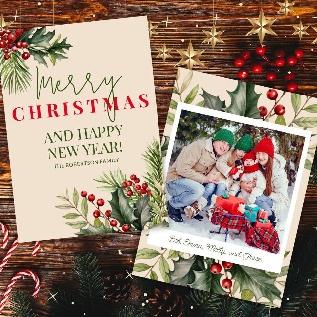 Foto Holly Pine Red Berries Beige Weihnachtskarte Einladung (Von Creator hochgeladen)
