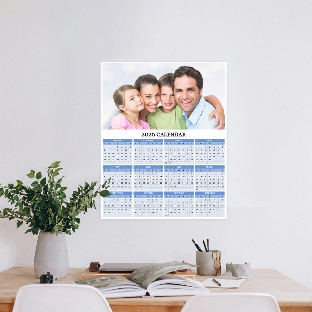 Foto-Kalender 2025 Poster (Personalize 2025 with our custom photo calendar poster—display a favorite photo and stay organized.)