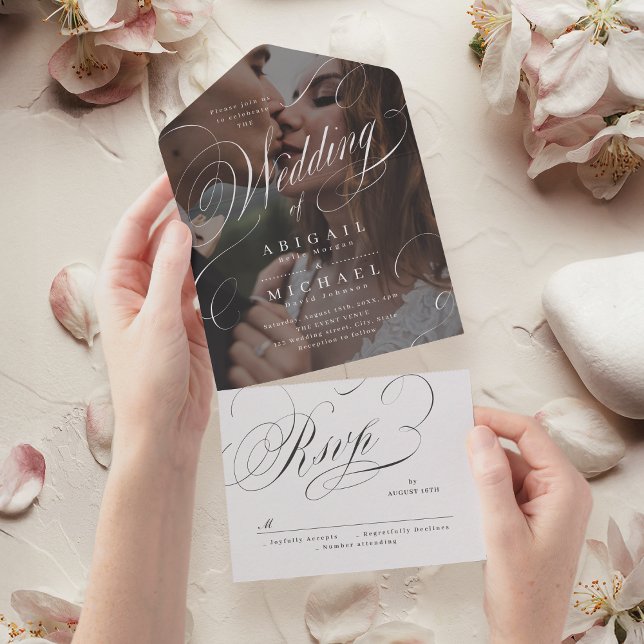 Foto Klassische Kalligrafie-Hochzeit All In One Einladung (Photo elegant classic calligraphy vintage wedding all in one invitation)