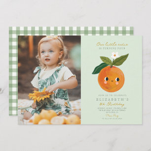 Foto Kleine Süsse verwandelt einen orangen Geburts Einladung