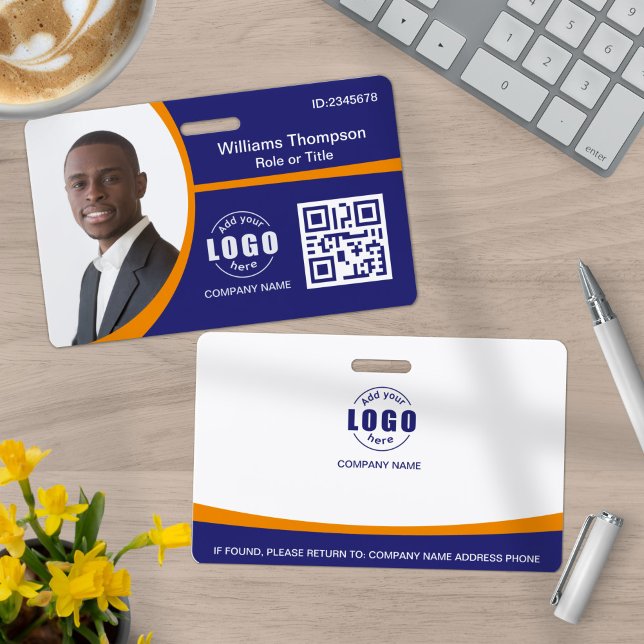 Foto Logo QR Code Mitarbeiter Orange Ausweis (Von Creator hochgeladen)