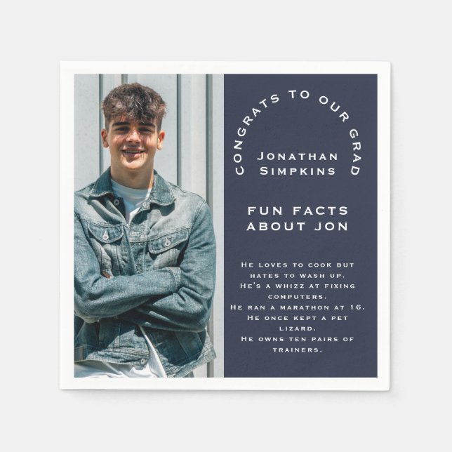 Foto Male Abschluss 2025 Party Navy Fun Fakten Serviette (Vorderseite)