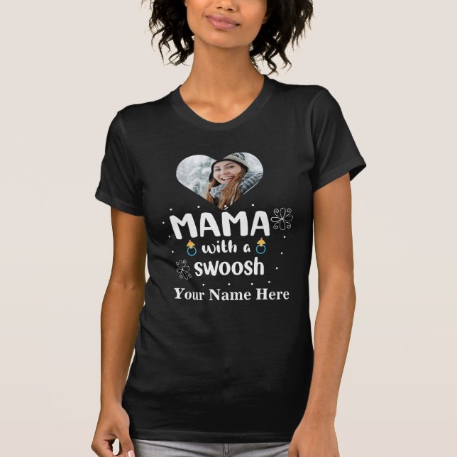 Foto Mama mit Swoosh Müttern T-Shirt (Vorderseite)