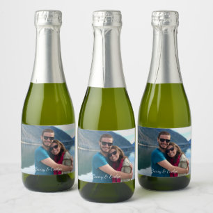 Foto mit Text am unteren Rand Mini-Champagner