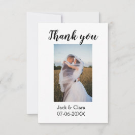 Foto Moderne, schlichte Hochzeit danke