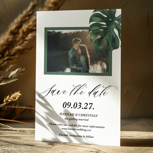 Foto Monstera Tropical Palm Leaf Save the Date (Von Creator hochgeladen)