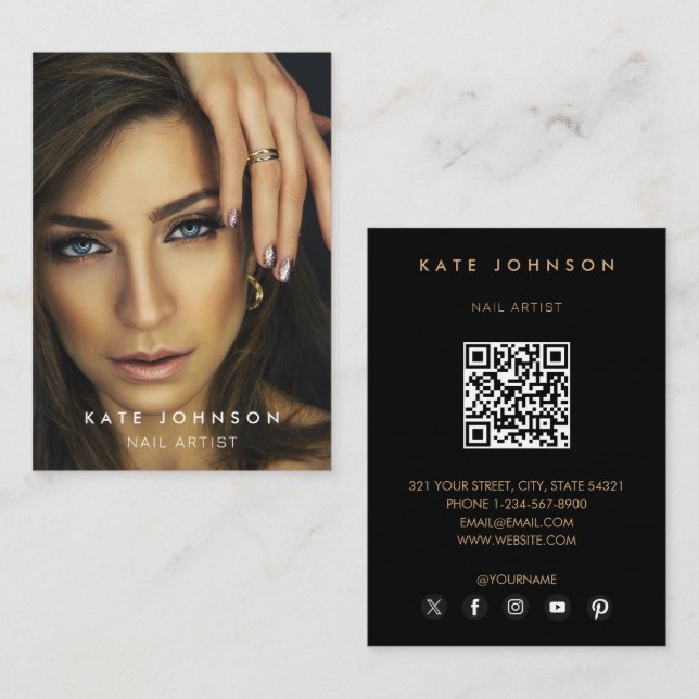 Foto Nail Artist Salon QR Code Social Media Black Visitenkarte (Vorne/Hinten)