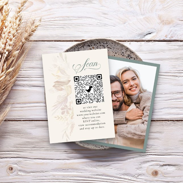 Foto Online UAWG QR Code Sage Green botanisch Begleitkarte (Photo RSVP card with sage green calligraphy and QR Code - Foliage Duet wedding collection)