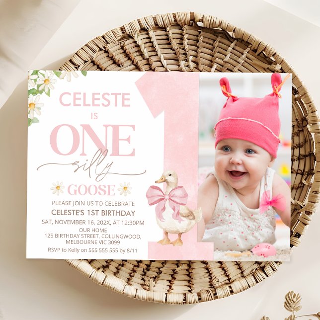 Foto Pink Bow Daisy Eine Alberne Gans 1. Geburtsta Einladung (Photo One Silly Goose Birthday Invitation Template One Silly Goose Birthday Invitation Template )
