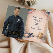 Foto Polizeibeamten-Akademie-Meilenstein-Abschluss