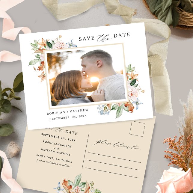 Foto Postcard Earthy Blooms und Beige Wedding Postkarte (Von Creator hochgeladen)
