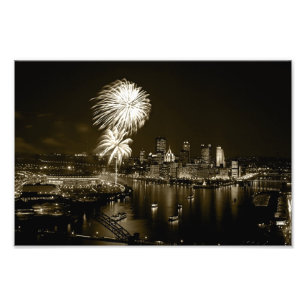 Foto Premium-Pittsburgh-Nacht mit Feuerwerk-Sepia