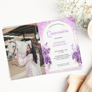 Foto Quinceañera Lila Rose Blumenschmetterlinge Einladung