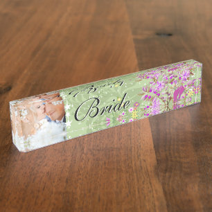 Foto Radiant Orchid Bride Love Bird Wedding Namensplakette
