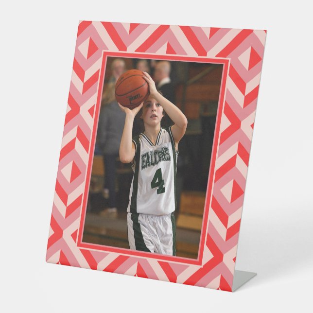 Foto Red Dreisteckner Diamantmuster Sockelschild (Vorderseite)