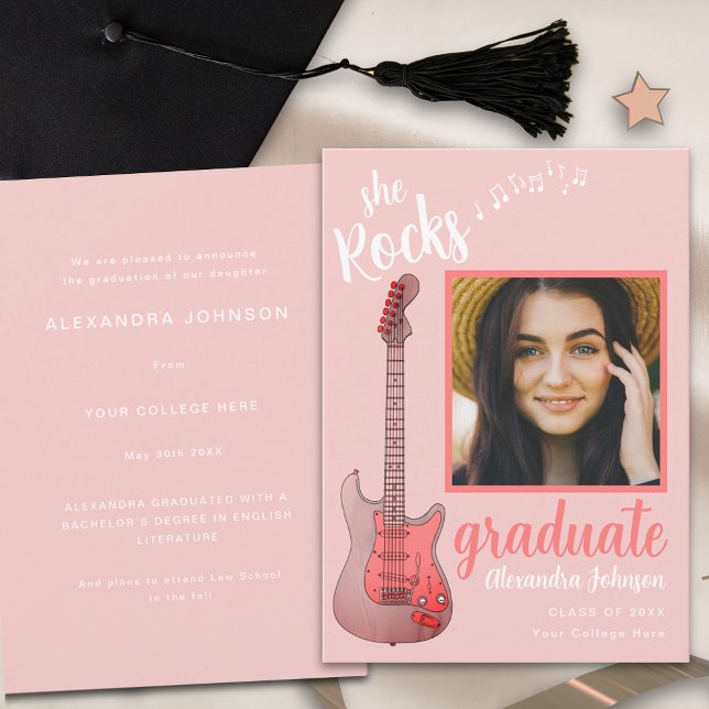 Foto Rosa Drehbuch Rocks Country Music Einladung (Pink guitar graduate photo modern script Graduation announcement card )