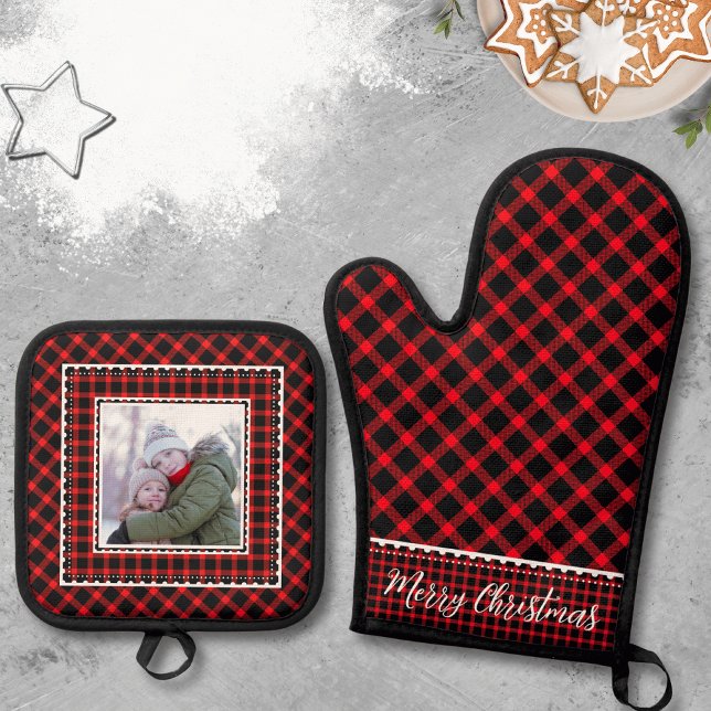 Foto Rot und Schwarz Buffalo Kariert Ofenhandschuh & Topflappen-Set (Merry Christmas Buffalo Plaid Family Photo Oven Mitt Set)