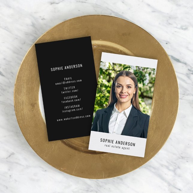 Foto "Social Media Black and White Profile" Visitenkarte (Von Creator hochgeladen)