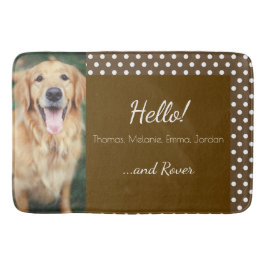 Foto und Familienname Polka Dot Brown Badematte