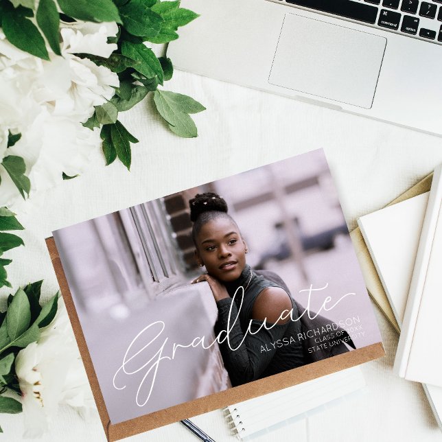 Foto und Weiße Landschaft Typografie Abschluss 2 Einladung (Von Creator hochgeladen)