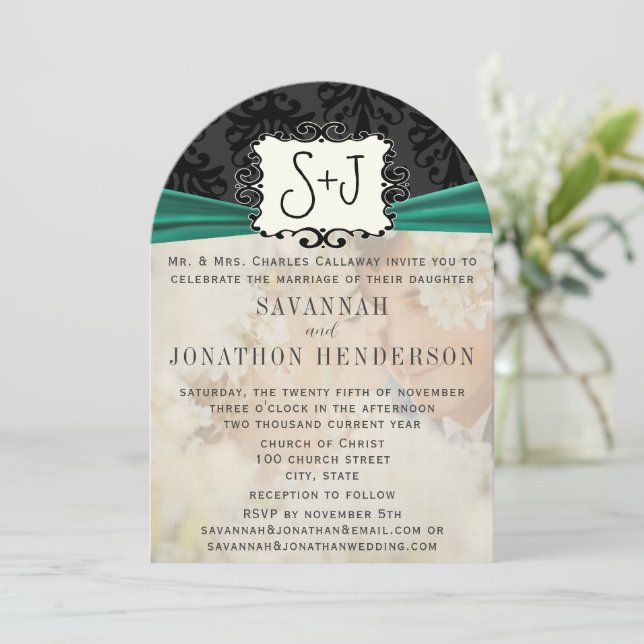 Foto Vintag Damask Emerald Green Black Wedding Einladung (Stehend Vorderseite)