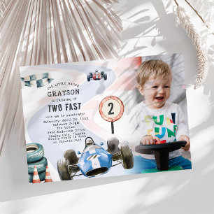 Foto vom Kindergeburtstag mit Rennwagen-Thema zum Einladung