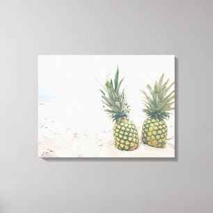Foto von 2 Ananas am Strand Leinwanddruck