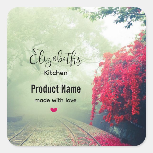 Foto von Misty Train Tracks & Red Tree - Küche Quadratischer Aufkleber (Vorderseite)