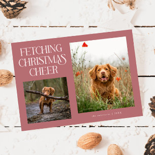 Foto von rosa Hund, der Weihnachtsfreude bringt Feiertagskarte