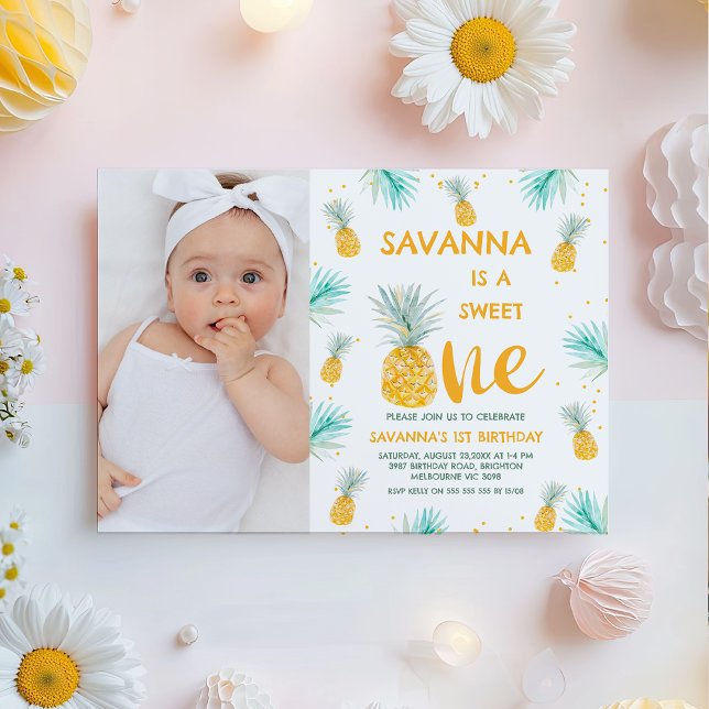 Foto Yellow Sweet One Ananas 1. Geburtstag Einladung (Pineapple Sweet One 1st Birthday Invitation For Baby Girls, Girls Pineapple First Birthday Invite)