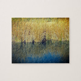 Foto zur Reflektion des Lake Grass mit blauem Wass Puzzle