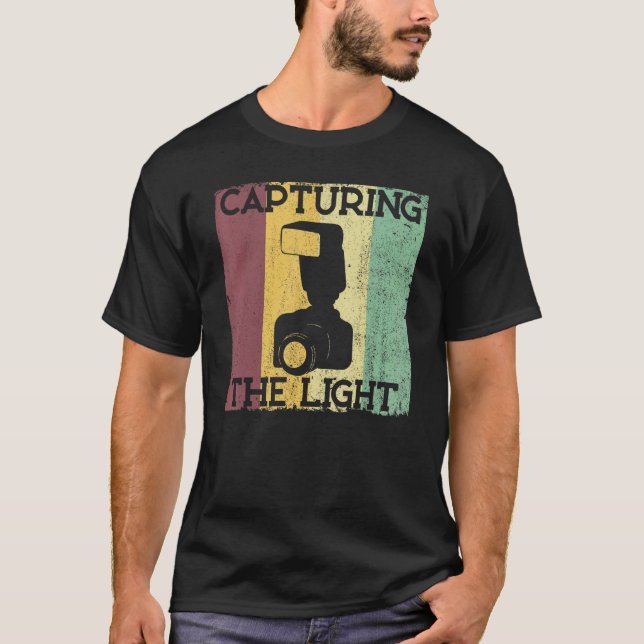 Fotograf, der den Fotografen fotografiert T-Shirt (Vorderseite)